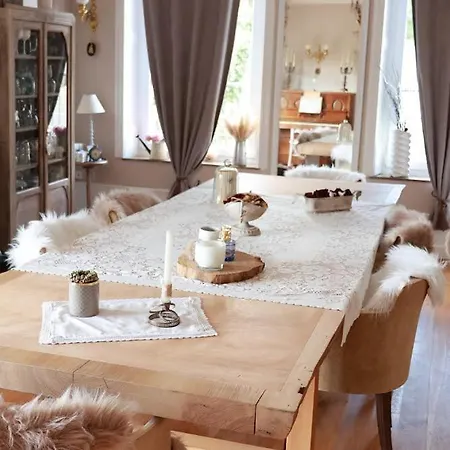 Au Beau Bed & Breakfast
