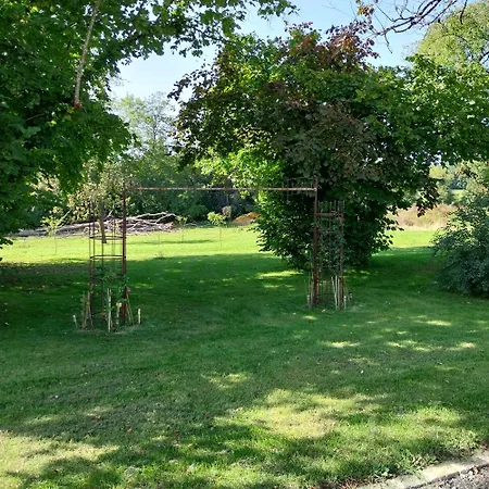 Au Beau Sejour Bed & Breakfast